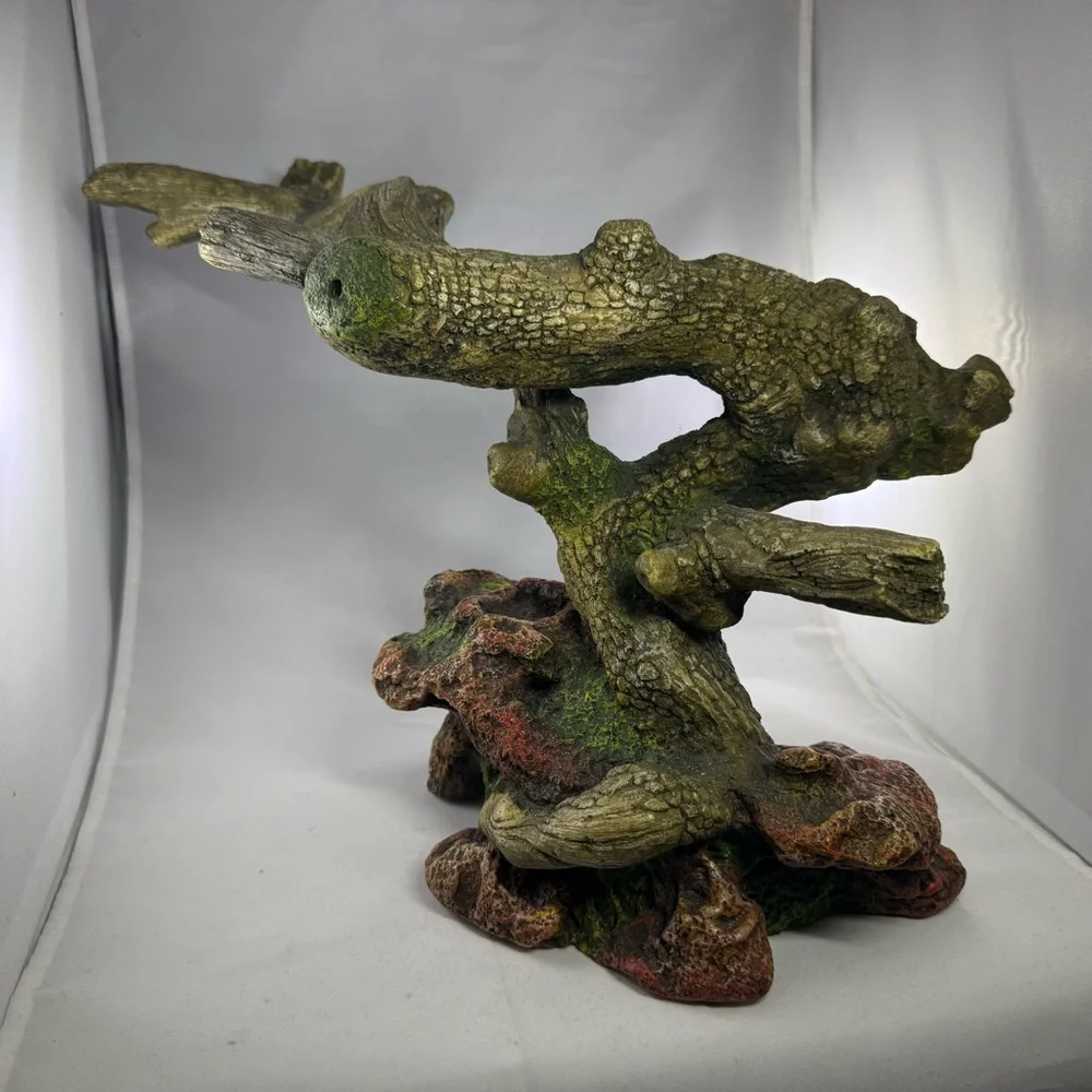 Large Resin Reptile Climbing Branch Hide Decor